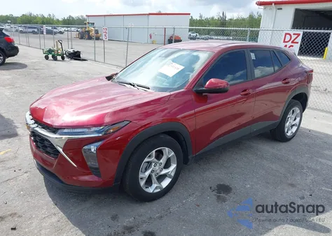 2024 Chevrolet Trax Fwd Sp z USA, uszkodzony, nr VIN KL77LFE27RC082451